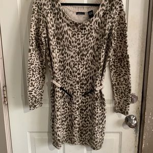 Leopard print knit dress by MODA